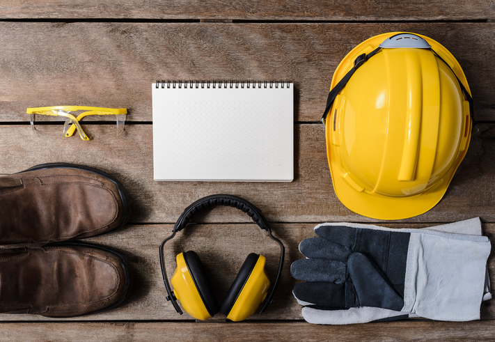Basic Personal Protective Equipment (PPE) For Construction Workers ...